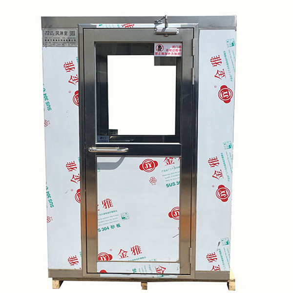 購買實(shí)驗(yàn)室風(fēng)淋室要多比較